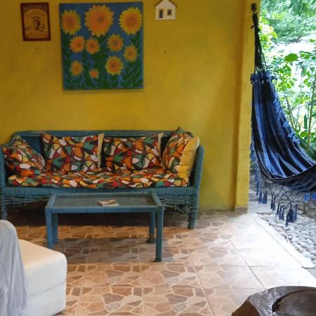 Maresia Hostel, Proximo A Praia Порту-Сегуру Экстерьер фото